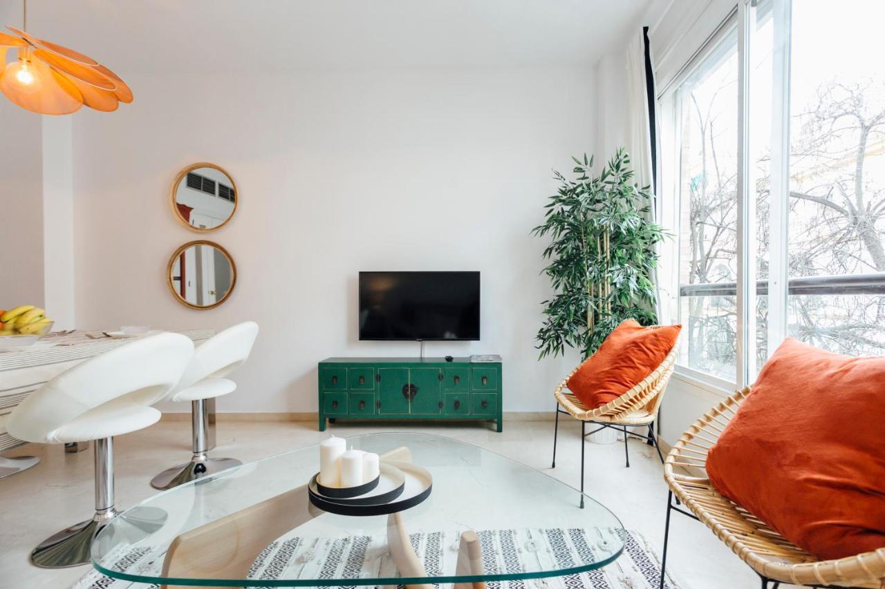 Reformed And Bright- 2Bdr 1Bth- Nervion Apartment Seville Exterior photo