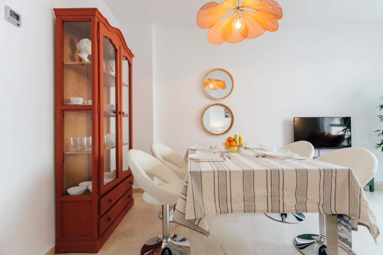 Reformed And Bright- 2Bdr 1Bth- Nervion Apartment Seville Exterior photo